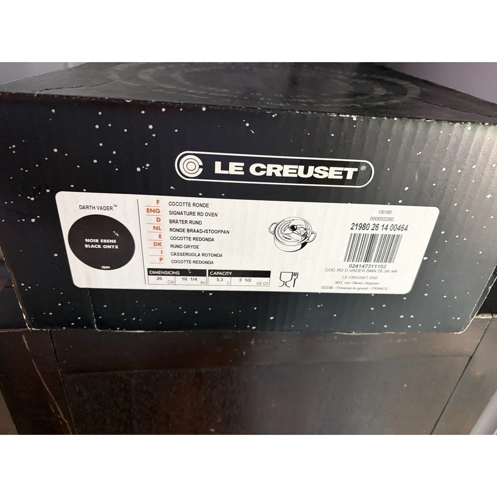 LE CREUSET STAR WARS *NEW* Darth Vader Round Dutch Oven RARE COLLECTION 5.5QT